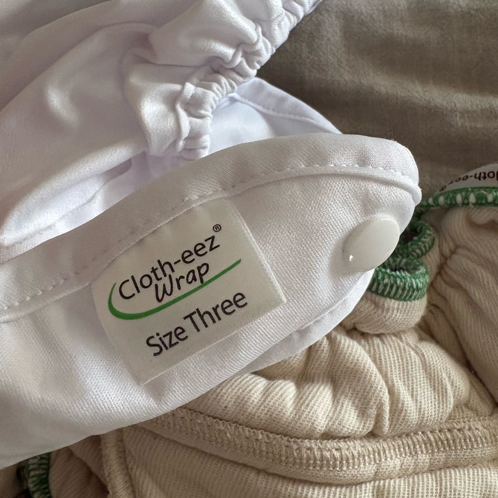 Cloth-eez diaper lot. Used once! EUC - Picture 2 of 5